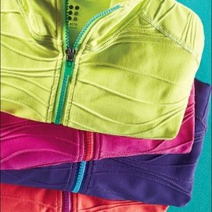 Title Nine • Textured Swift 1/2 Zip Running